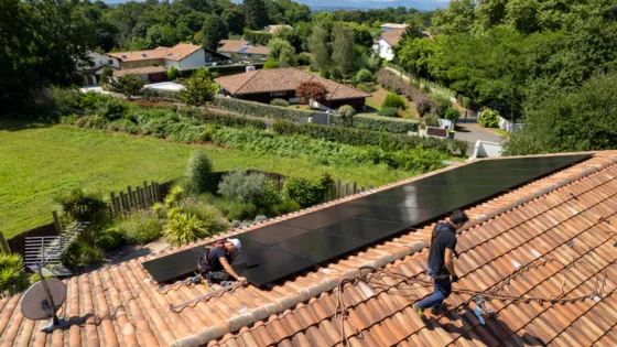 Installation de panneaux photovoltaiques par une entreprise certifiee RGE