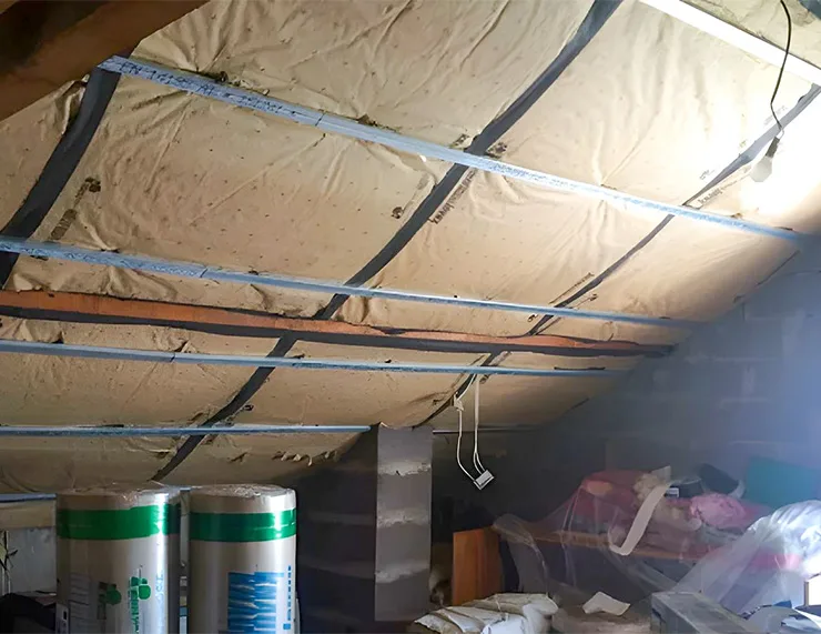 isolation sous rampants une solution performante pour votre toiture